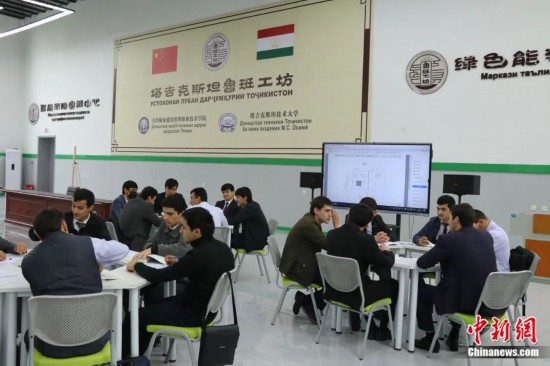 2023年4月，位于杜尚別的塔吉克斯坦魯班工坊課堂。張碩 攝