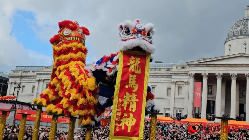倫敦新春慶典現(xiàn)場。人民網(wǎng) 郭錦標(biāo)、楊浩鵬攝
