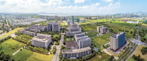 航拍產(chǎn)業(yè)園區(qū)一角。無錫高新區(qū)管委會供圖