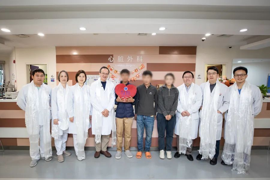 17歲少年咳嗽發(fā)熱15天，找不到感染原因！一查心臟更嚇人！上海醫(yī)生出手→