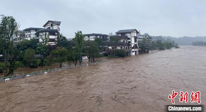 四川暴雨、山洪、地質(zhì)災(zāi)害氣象風(fēng)險(xiǎn)預(yù)警齊發(fā)