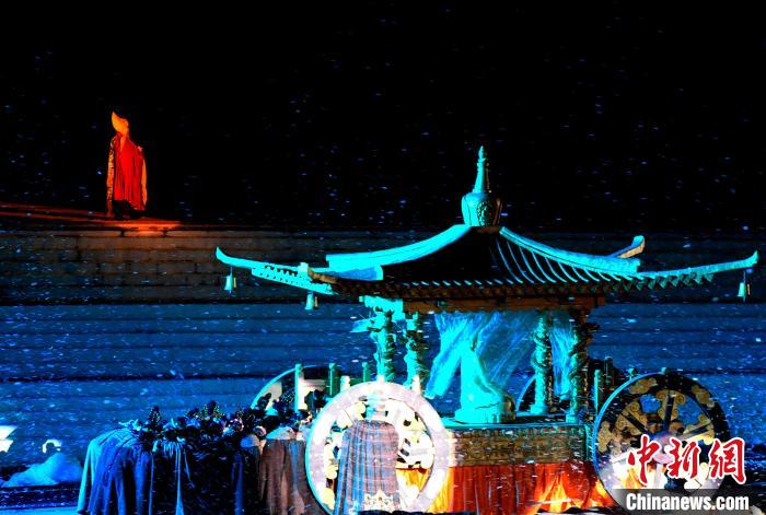 3月17日，西藏拉薩，《文成公主》大型史詩(shī)劇演出現(xiàn)場(chǎng)?！±盍?攝