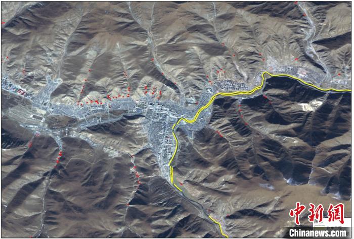 玉樹(shù)災(zāi)后重建區(qū)地質(zhì)災(zāi)害治理工程和防洪工程監(jiān)測(cè)結(jié)果。中科院空天院 供圖