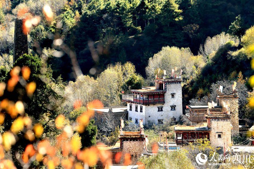 丹巴美景。李永安攝
