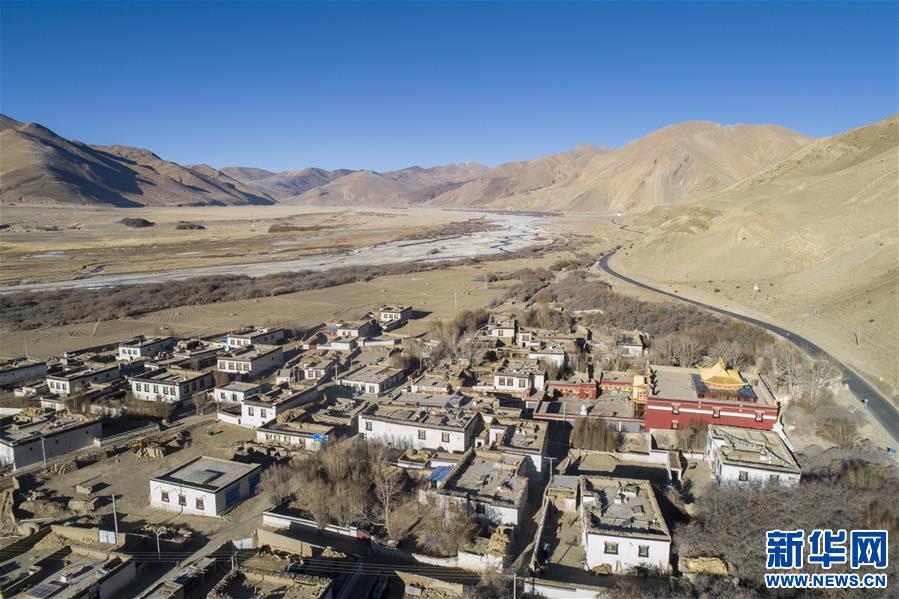 (新春走基層·圖文互動)(1)守土與鄉(xiāng)愁——走進珠峰腳下的村莊