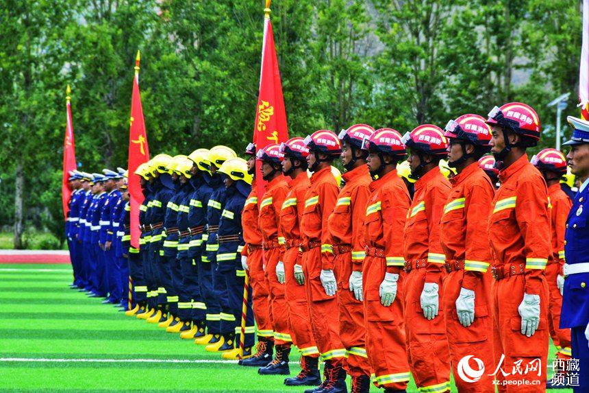 誓師大會現(xiàn)場。人民網(wǎng) 李海霞 攝