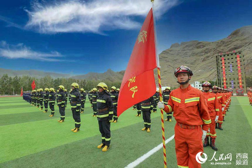 誓師大會現(xiàn)場。 人民網(wǎng) 李海霞 攝