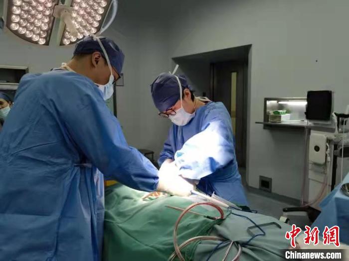 “格?；ㄖ異?ài)”為561人次西藏患兒開(kāi)展髖關(guān)節(jié)愛(ài)心手術(shù)
