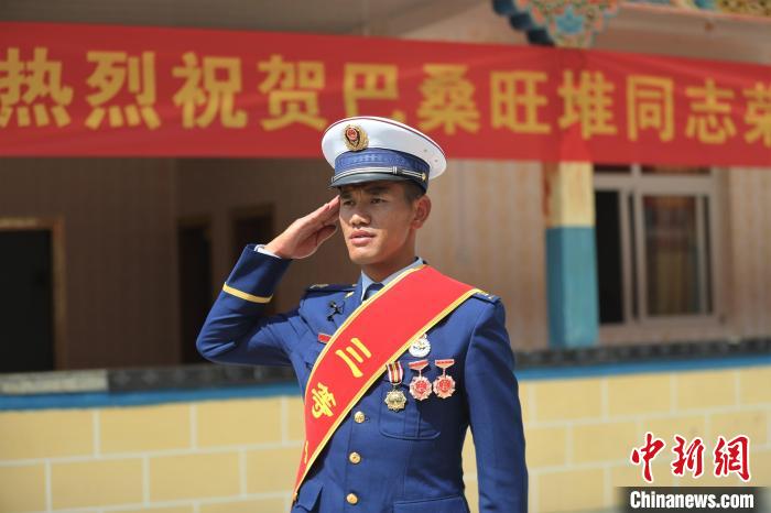 護西藏“江南”森林生態(tài)安全、提升專業(yè)技能兩位消防員獲個人三等功