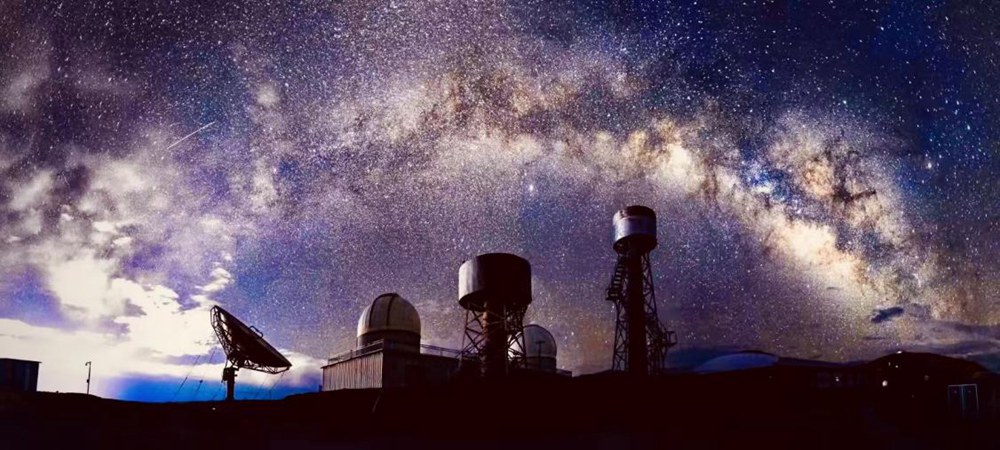 阿里暗夜星空。貢覺群培攝